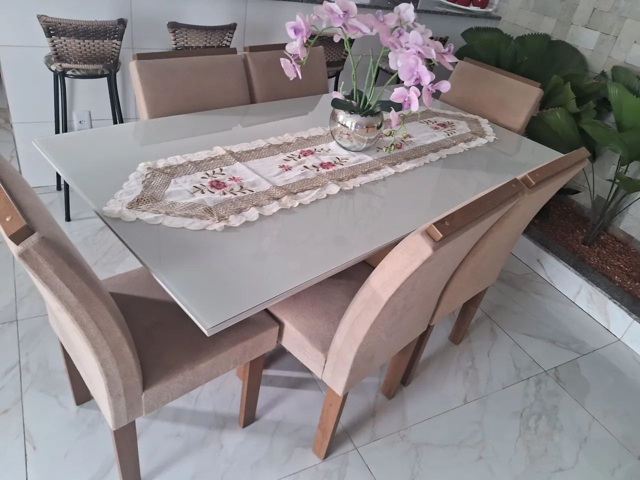 Conjunto de mesa de jantar com 6 cadeiras