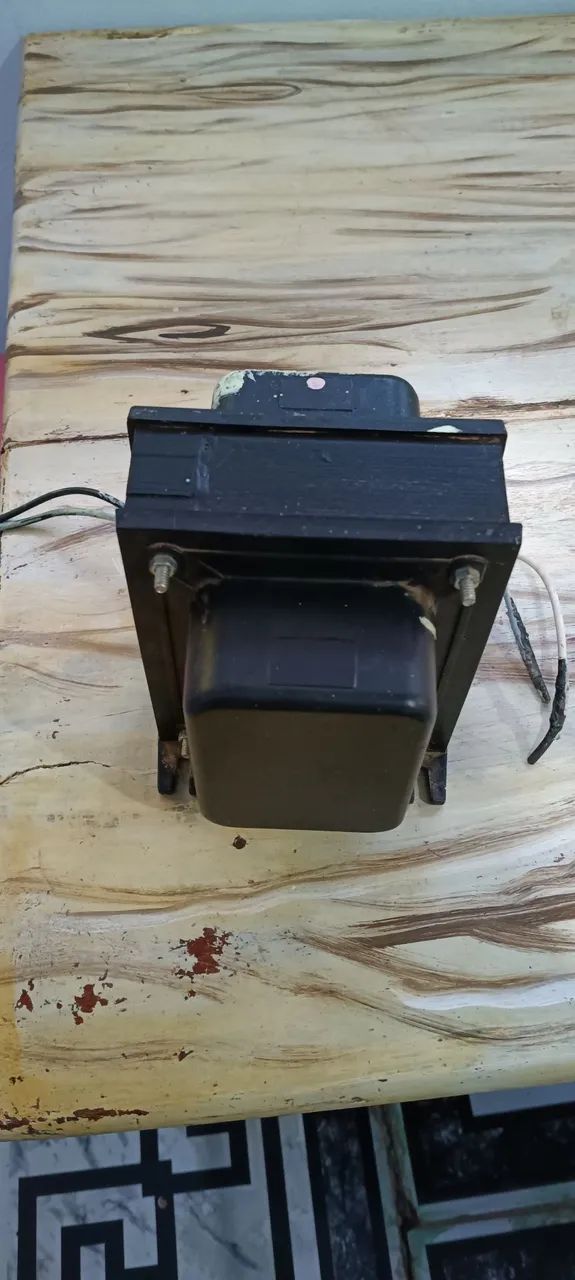 Transformador 220v 3000VA - Foto 2