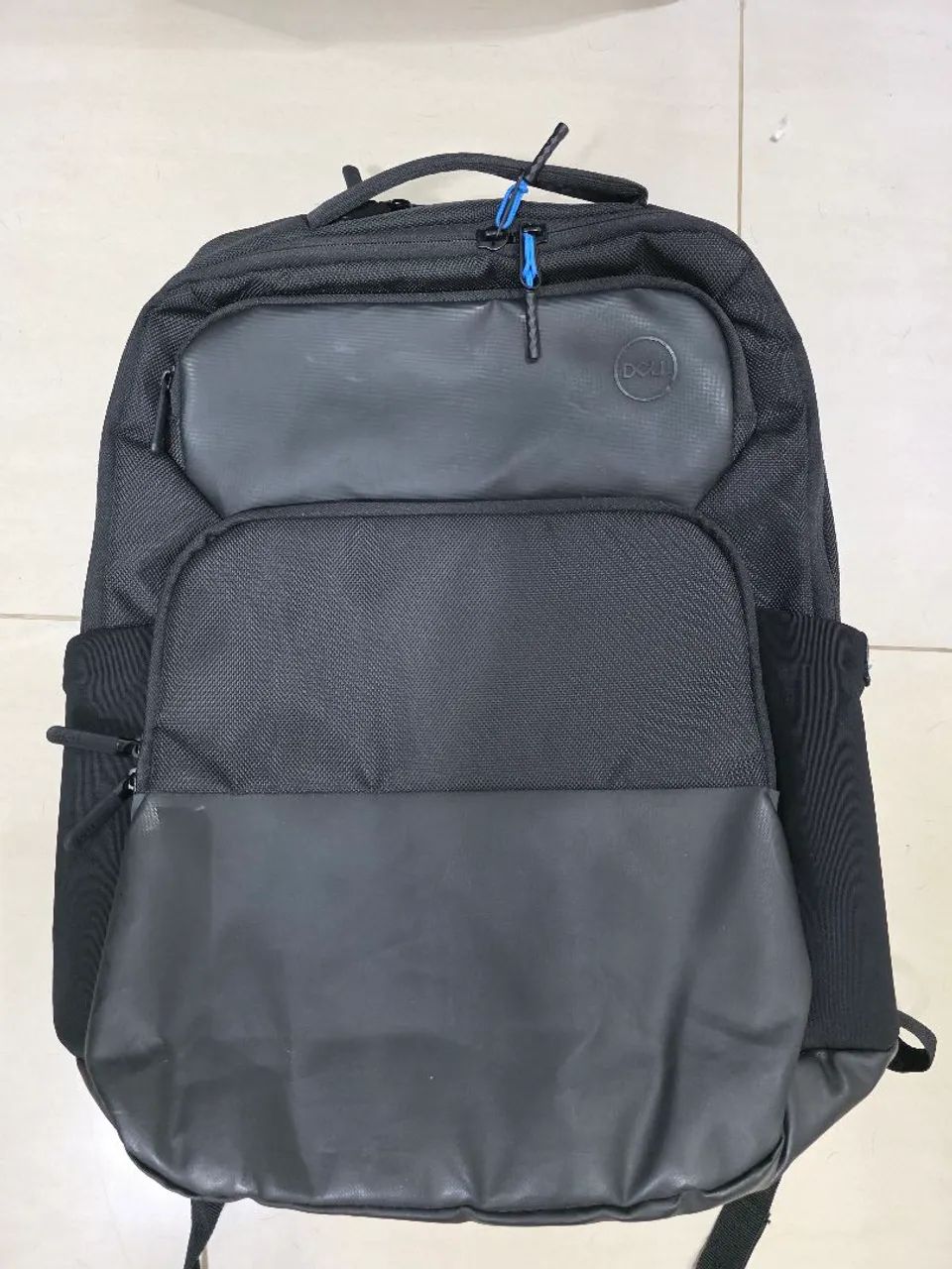 Vendo mochila para notebook DELL