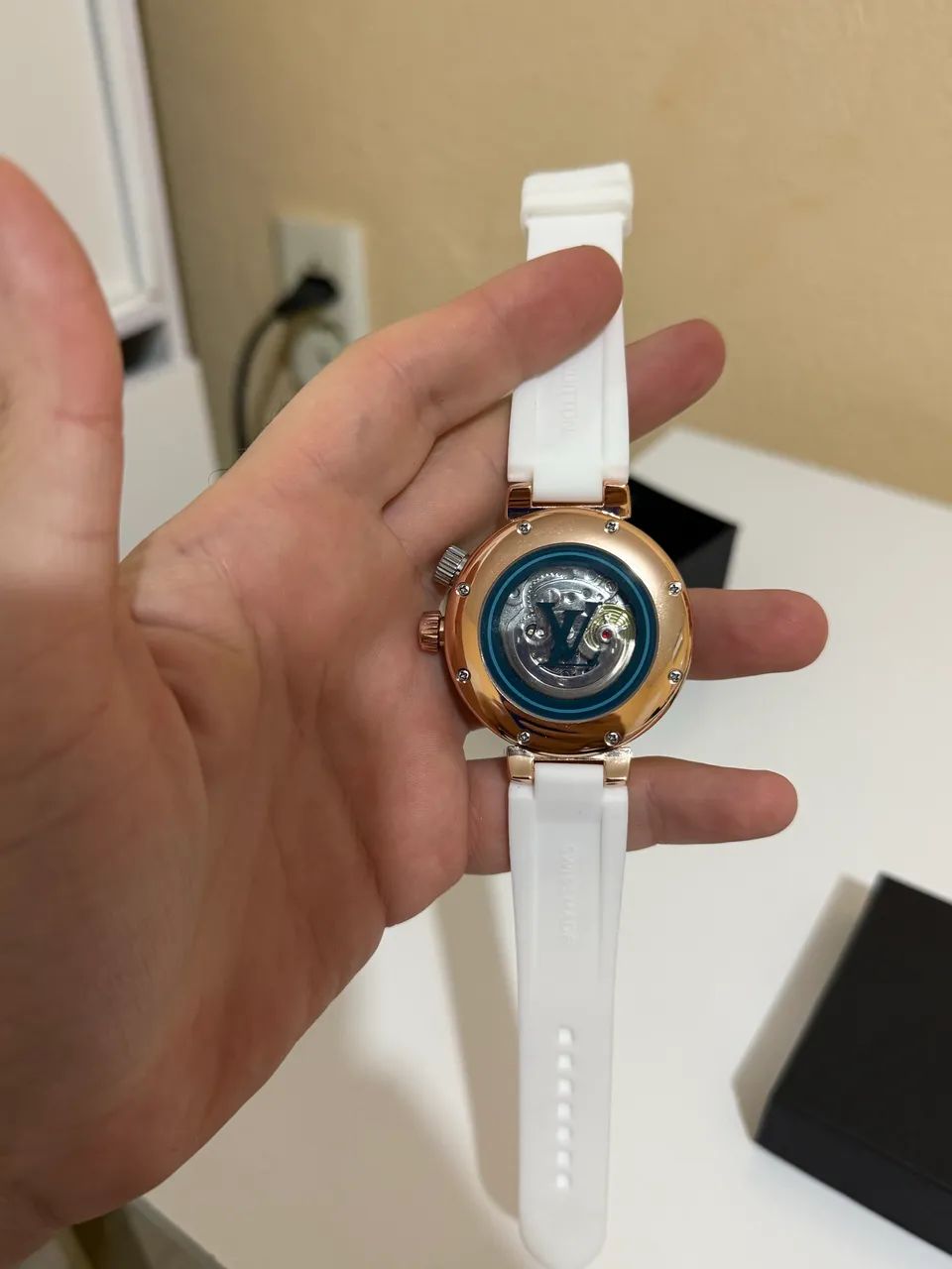 Relógio Louise vuitton 