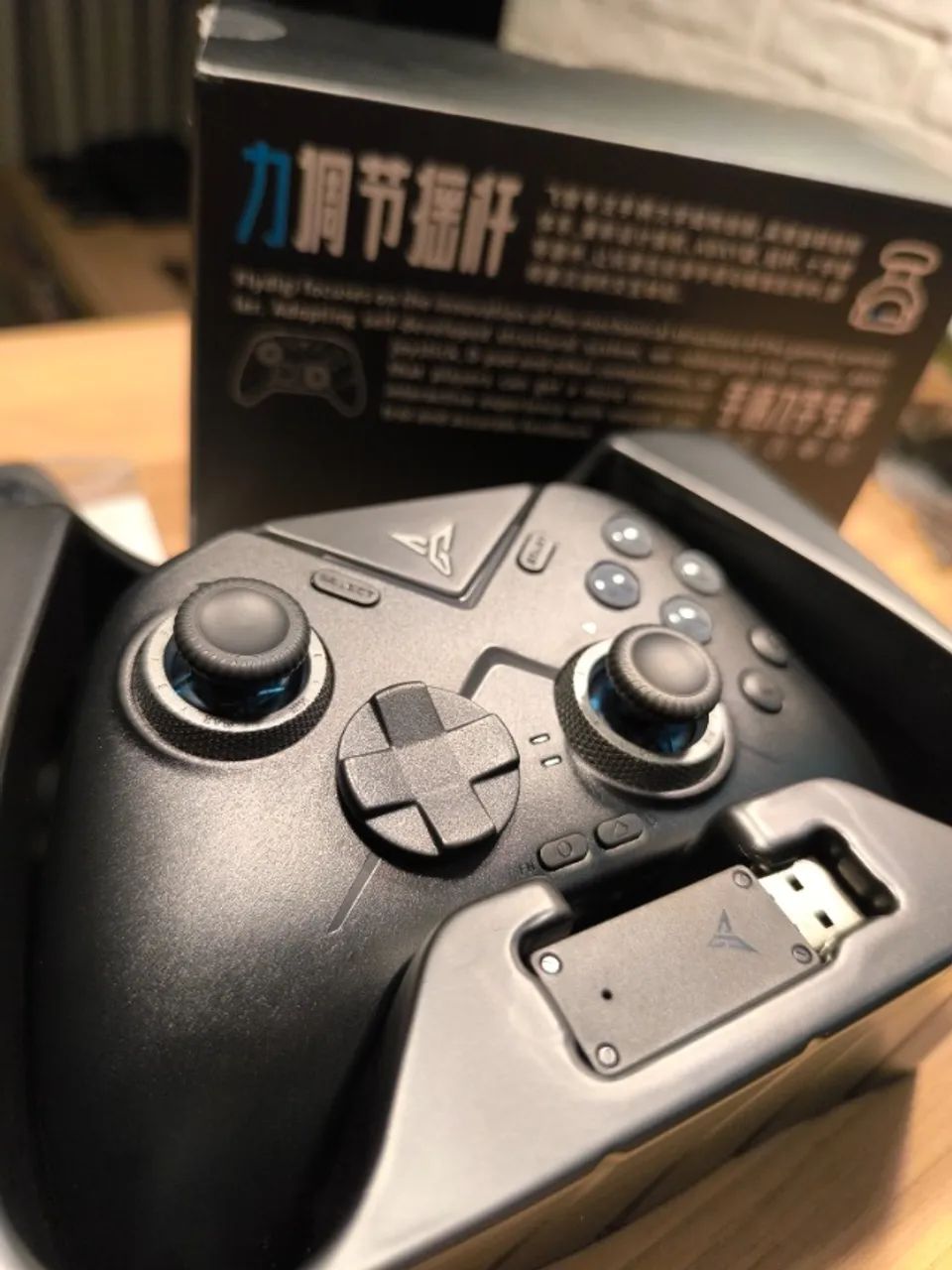 Controle Flydigi Vader 4 Pro