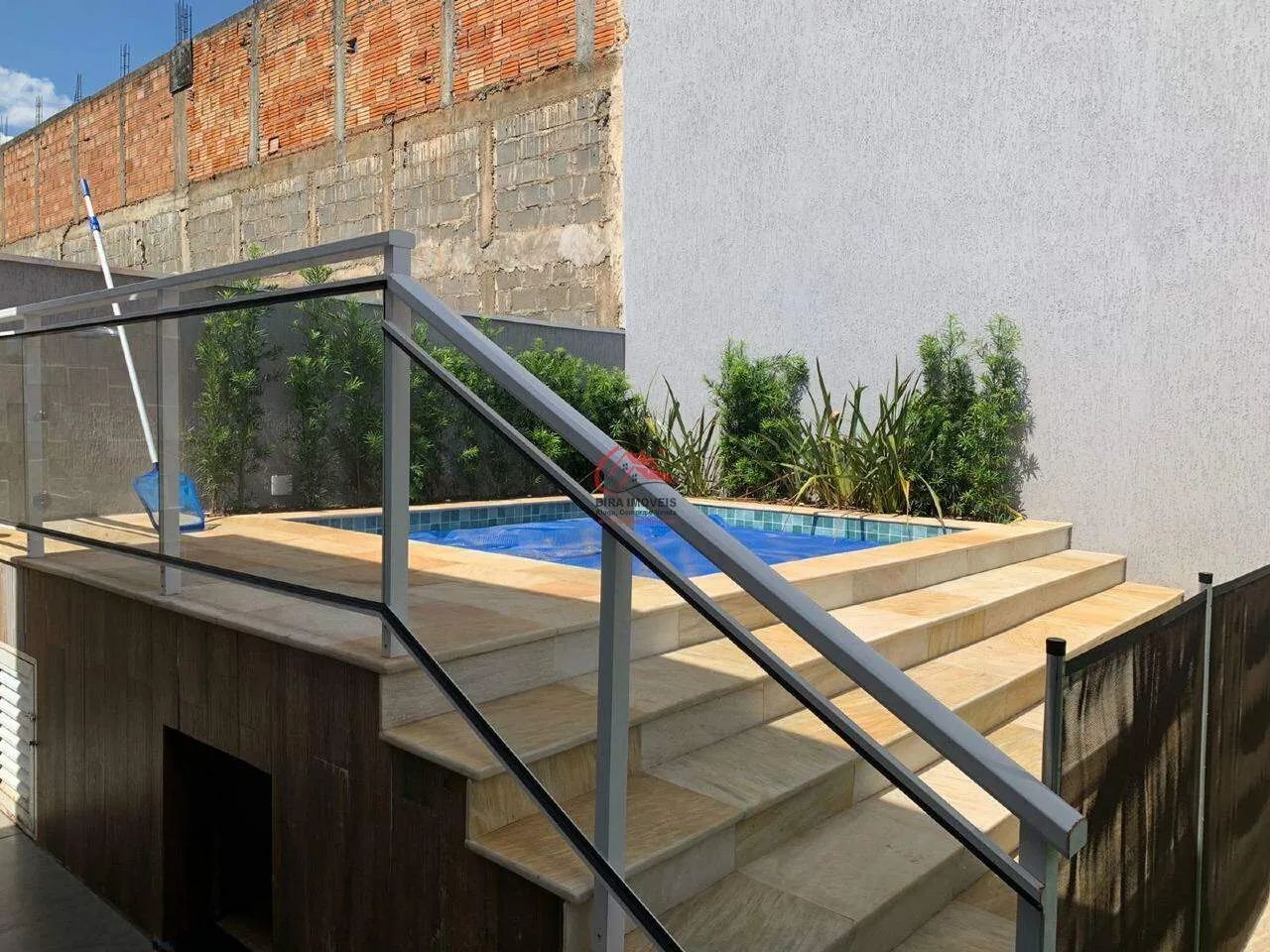 Casa no Residencial Village Maracanã - 3 Quartos 1 Suíte - Com Área de Lazer