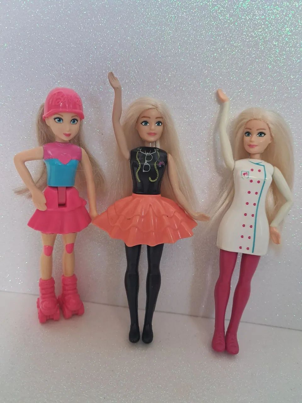 Lote miniaturas colecionáveis Barbie 