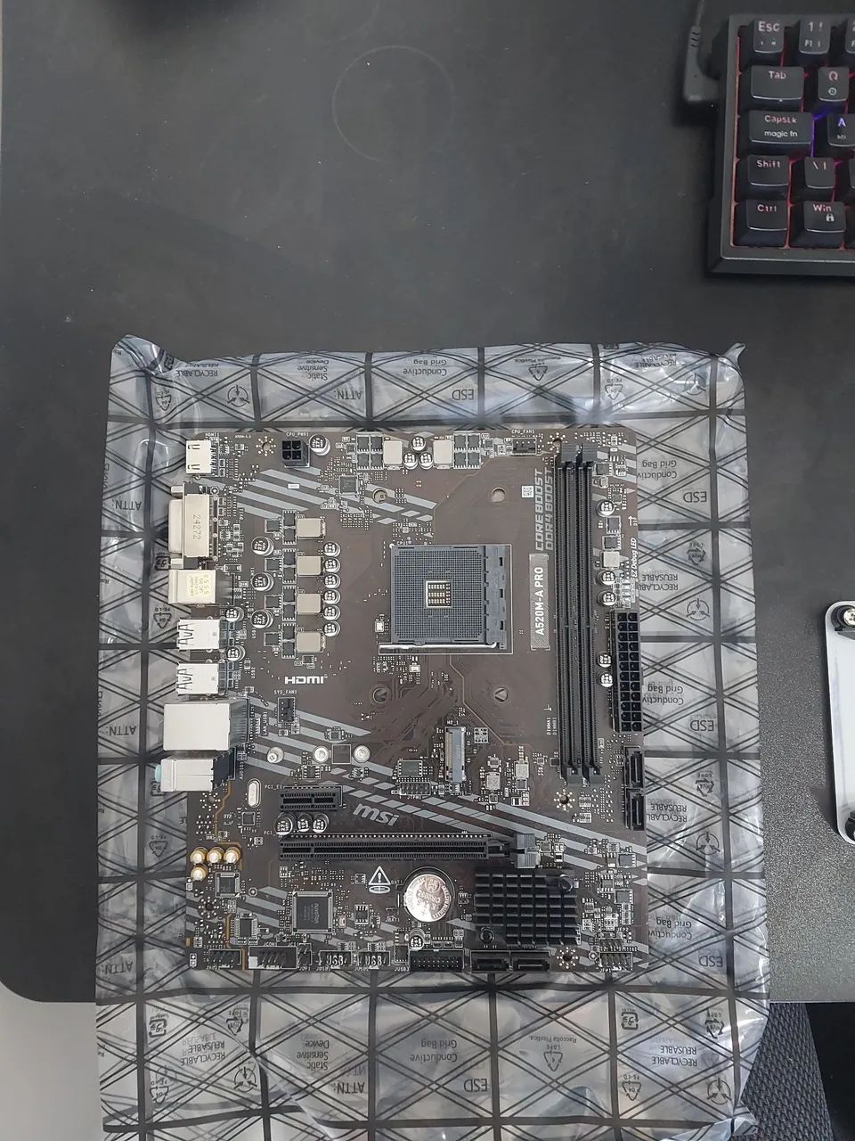 Placa mãe msi a520m-A pro - Foto 3