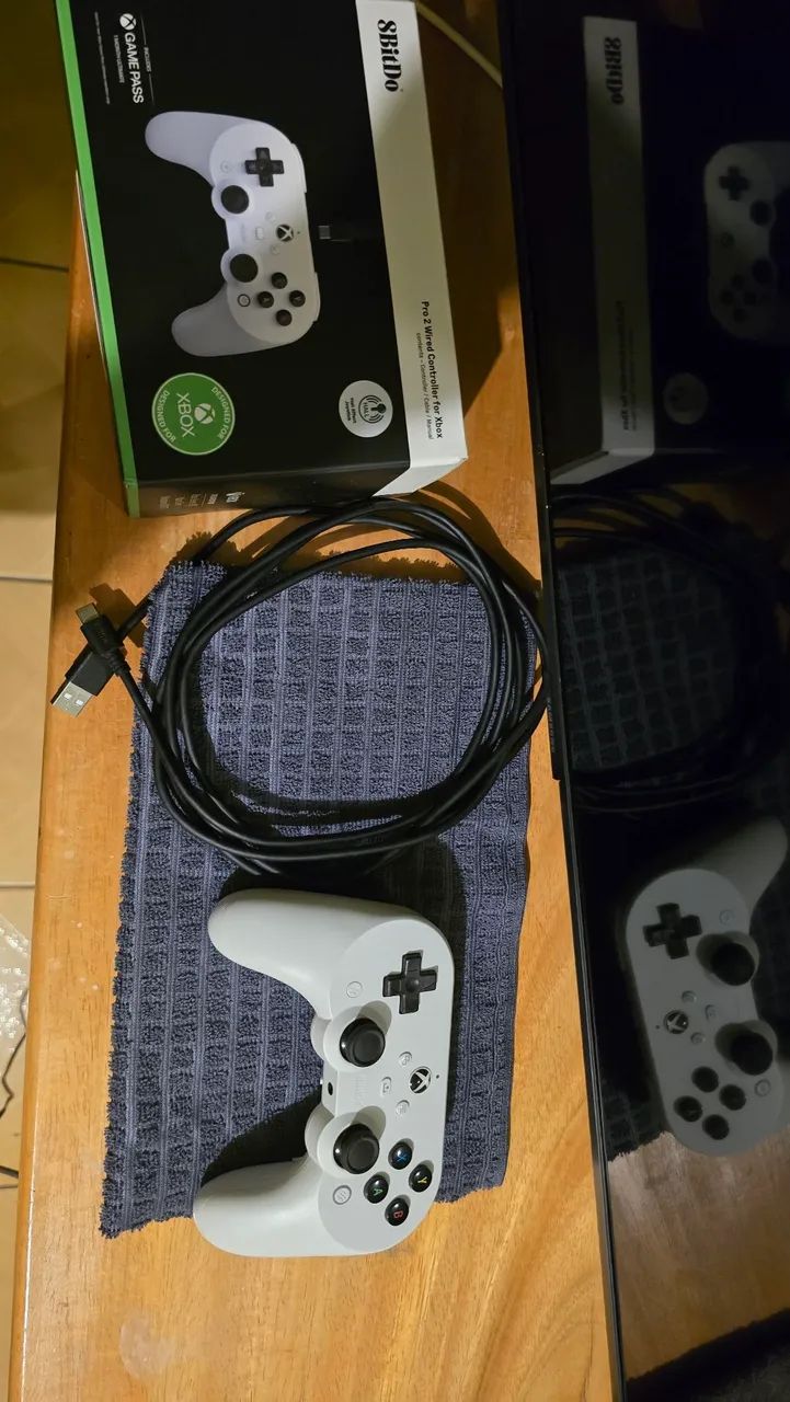 Controle 8bitdo para Xbox e PC