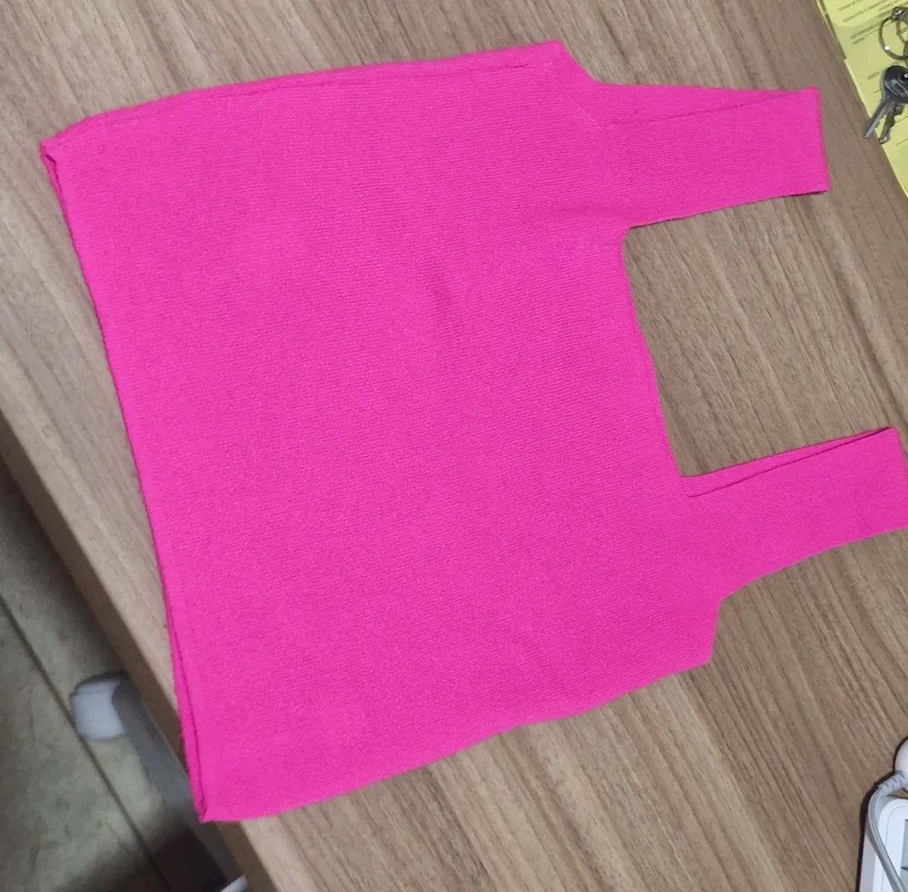Cropped de crochê rosa