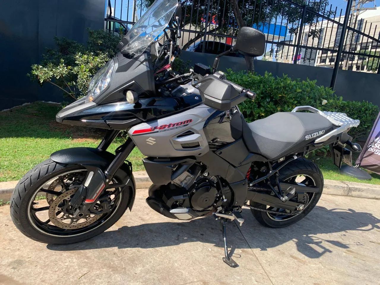 SUZUKI V STROM 1000 ABS