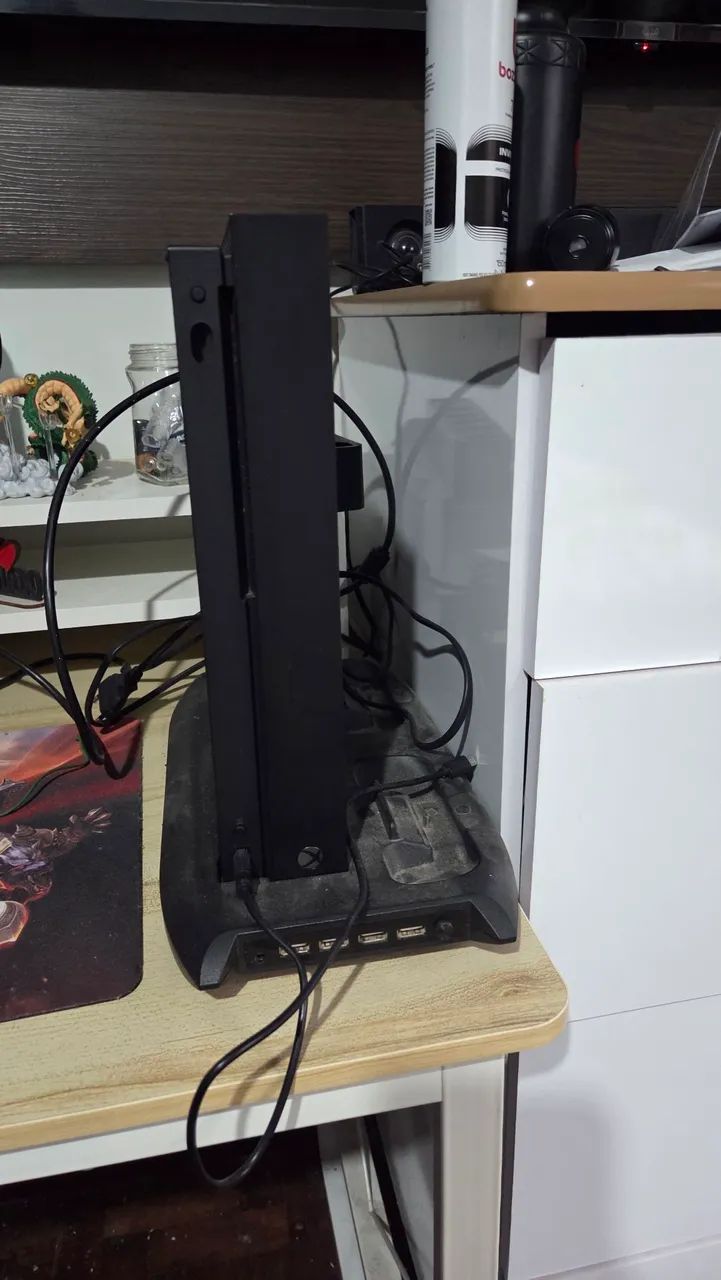 XBOX ONE X 1TB 