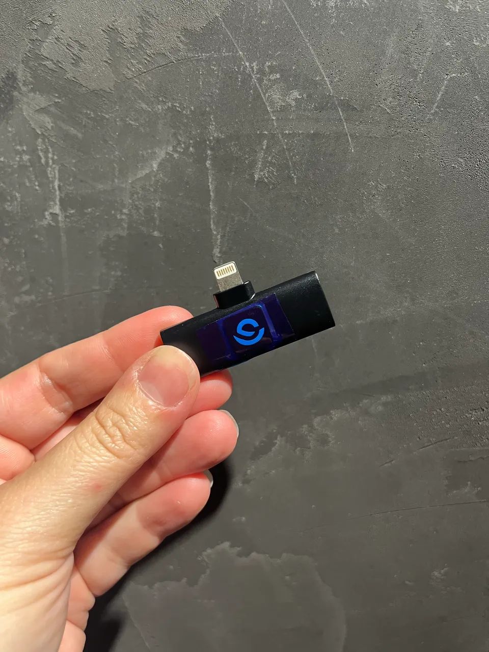 Microfone de Lapela Sem Fio Onistek  - Foto 5
