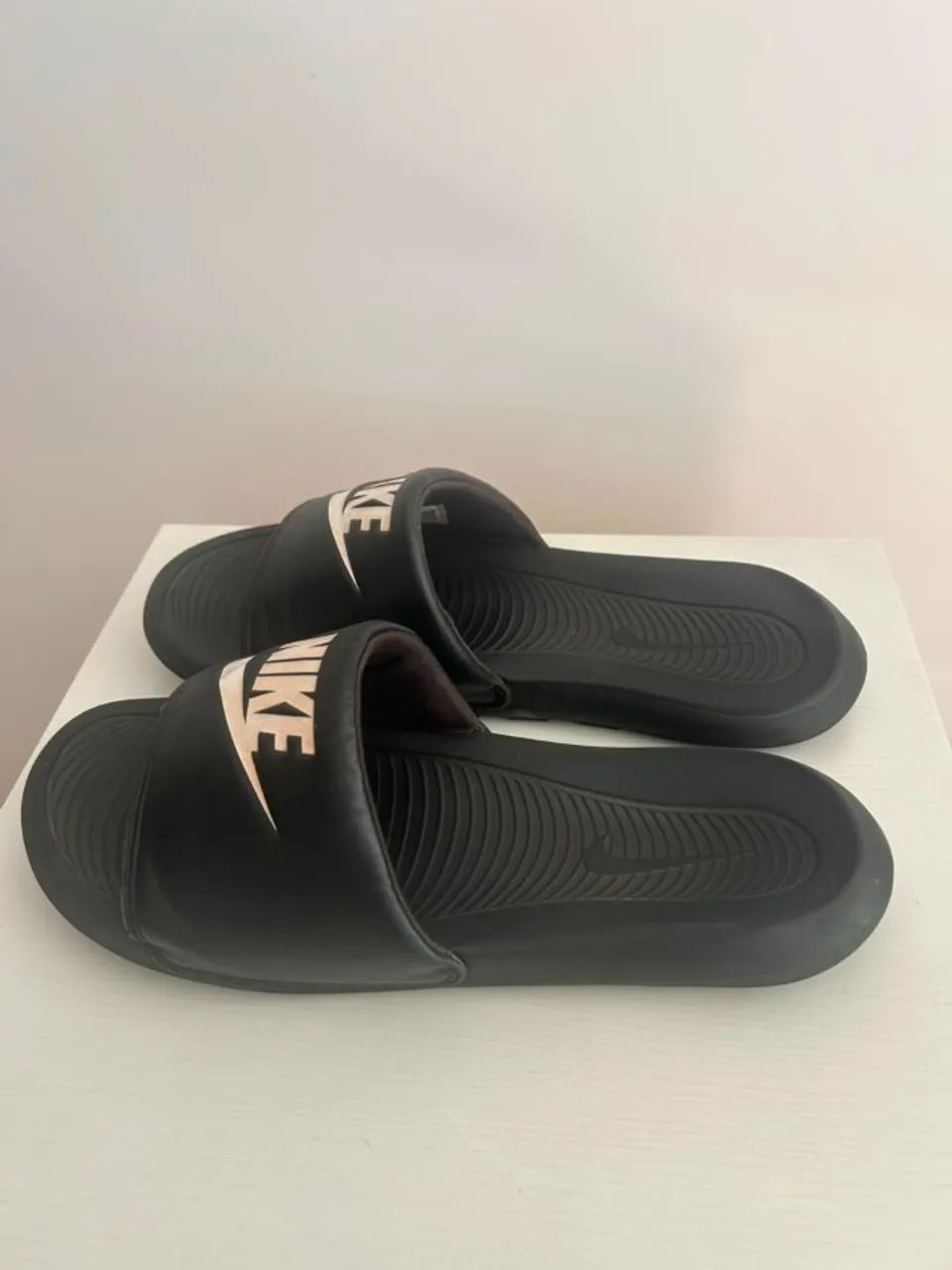 CHINELO NIKE SLIDE - Foto 2