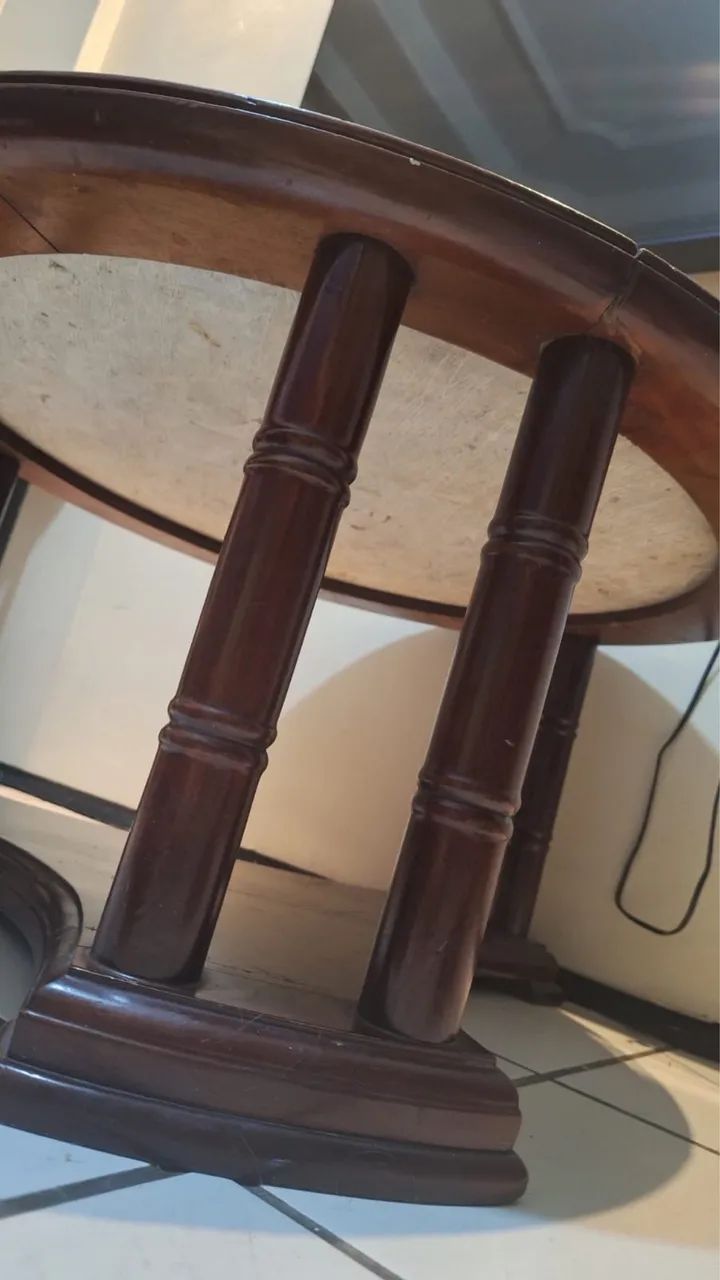 Mesa de centro clássica em madeira - Foto 3