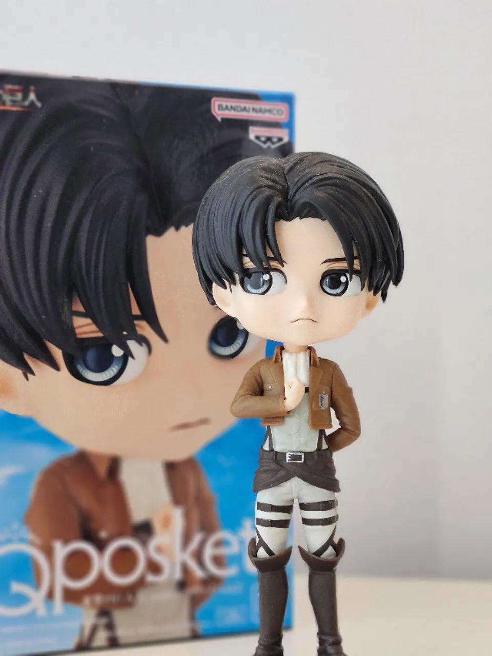 Estátua Banpresto Qposket Attack On Titan LEVI ACKERMAN
