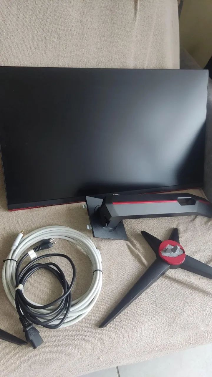 3x Monitores 144Hz - 1ms - 27" - AOC - Foto 4