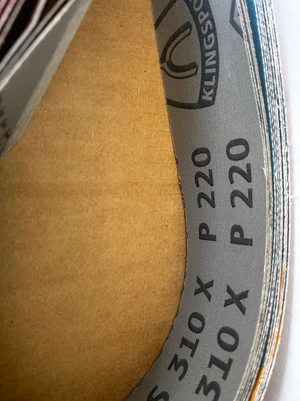 Cinta de lixa grão Cerâmico 12pçs 50x2000 com 3 grão 80 120 222 4pcs de cada  Klingspor  - Foto 3