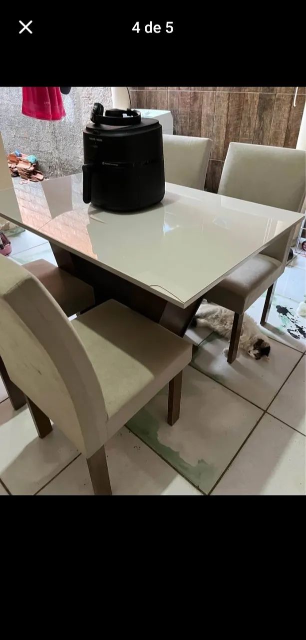 Mesa de jantar vidro 4 cadeiras
