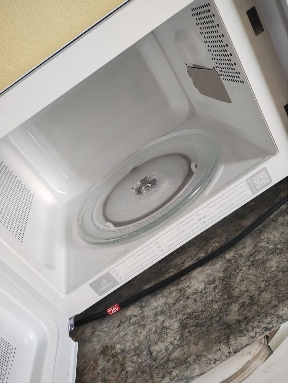 Microondas Electrolux 31Litros