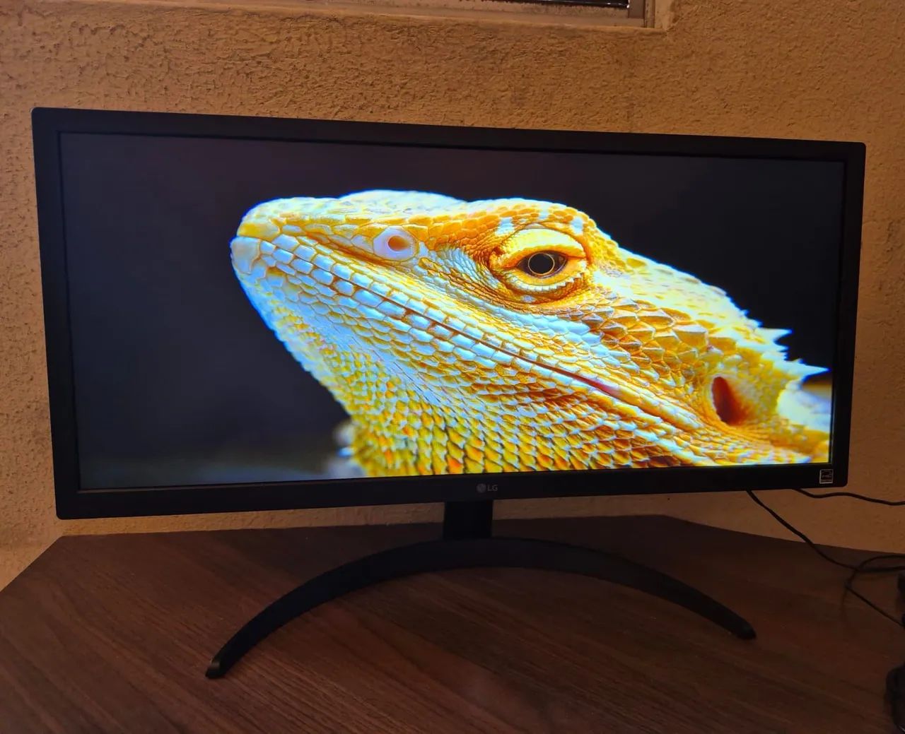 Monitor LG UltraWide 26WQ500 - Foto 3