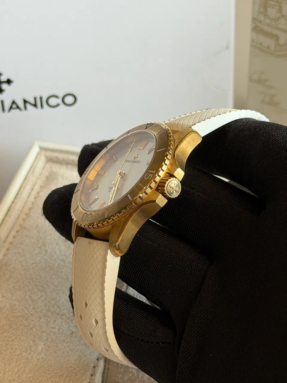 Relógio Venezianico Bronzo branco automático novo - Foto 4