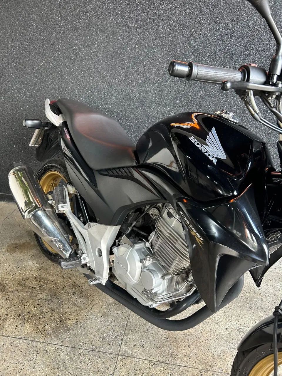 CB 300R  - Foto 3
