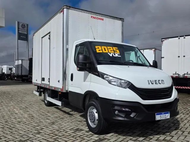 Iveco Daily DAILY CHASSI 35-160 Curto 3.0 (Die.)(E6) 2024