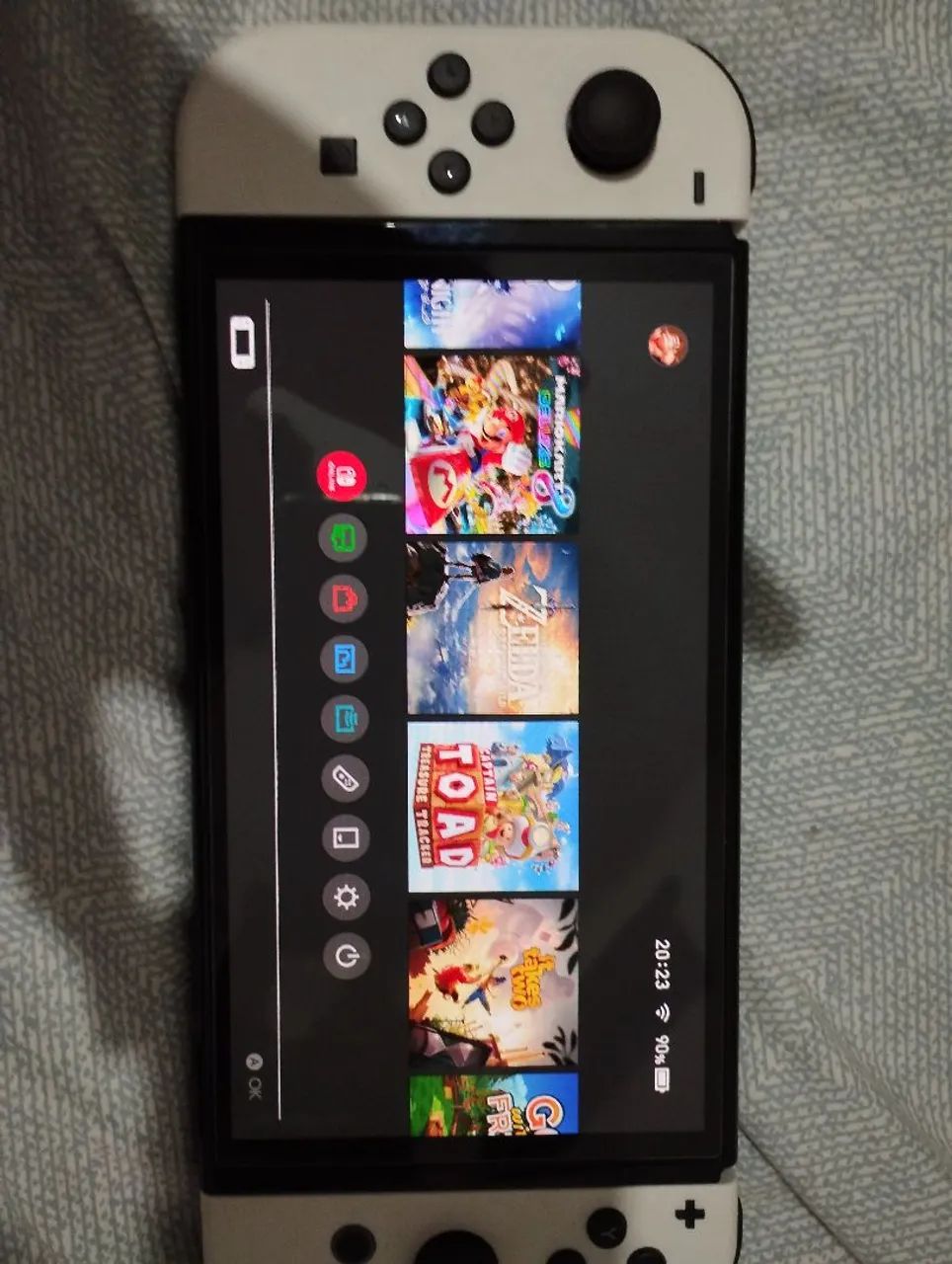 Nintendo switch oled desbloqueado - menos de 1 mês de uso