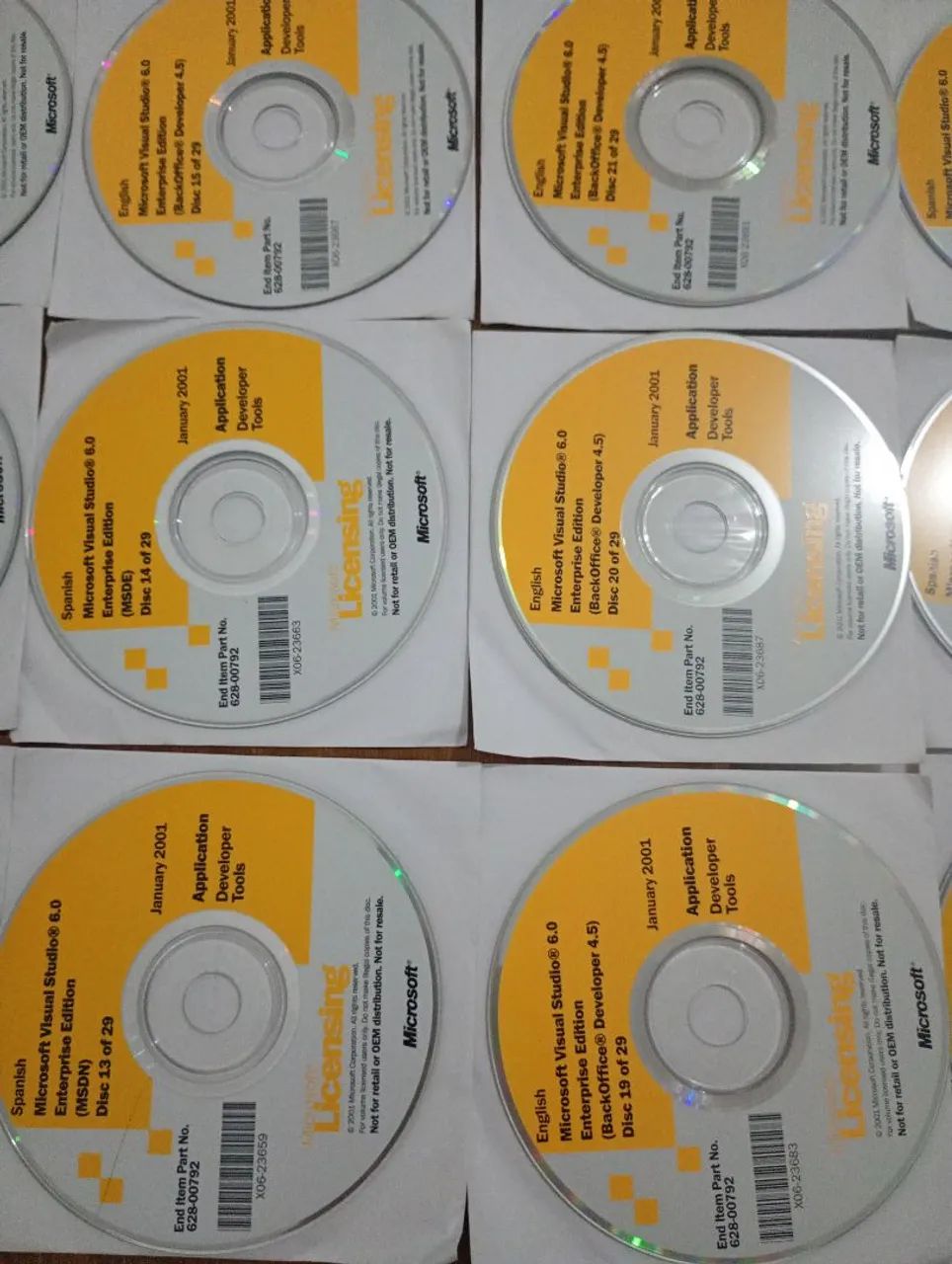 Cds vintage originais Visual Studio 6.0 com 28 cds