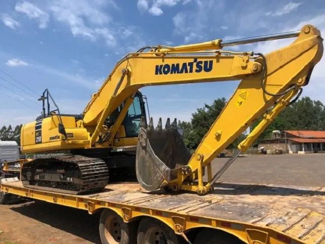 Escavadeira Komatsu PC210 ano 2020 - Foto 2