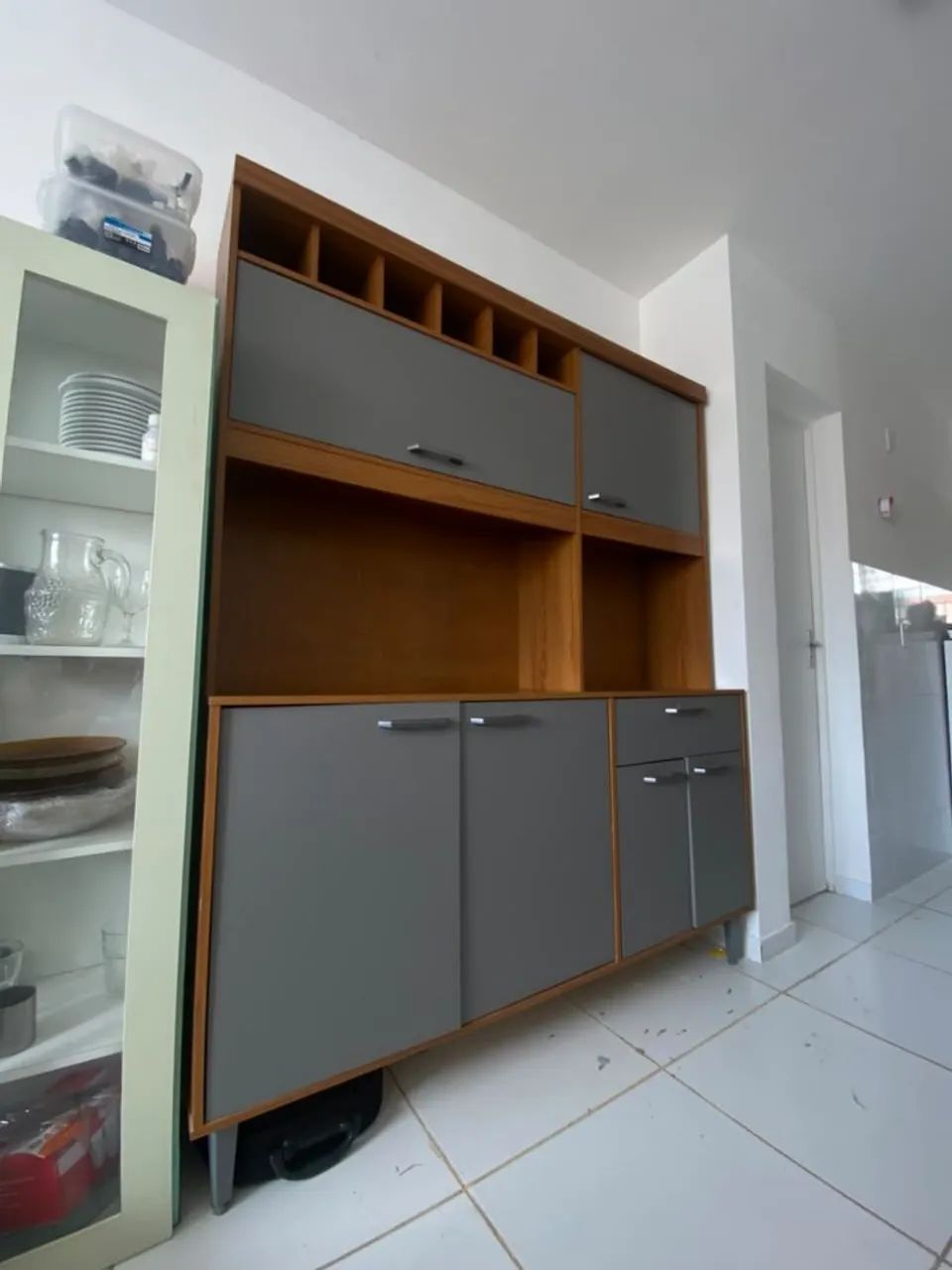 Armário de cozinha semi nova 