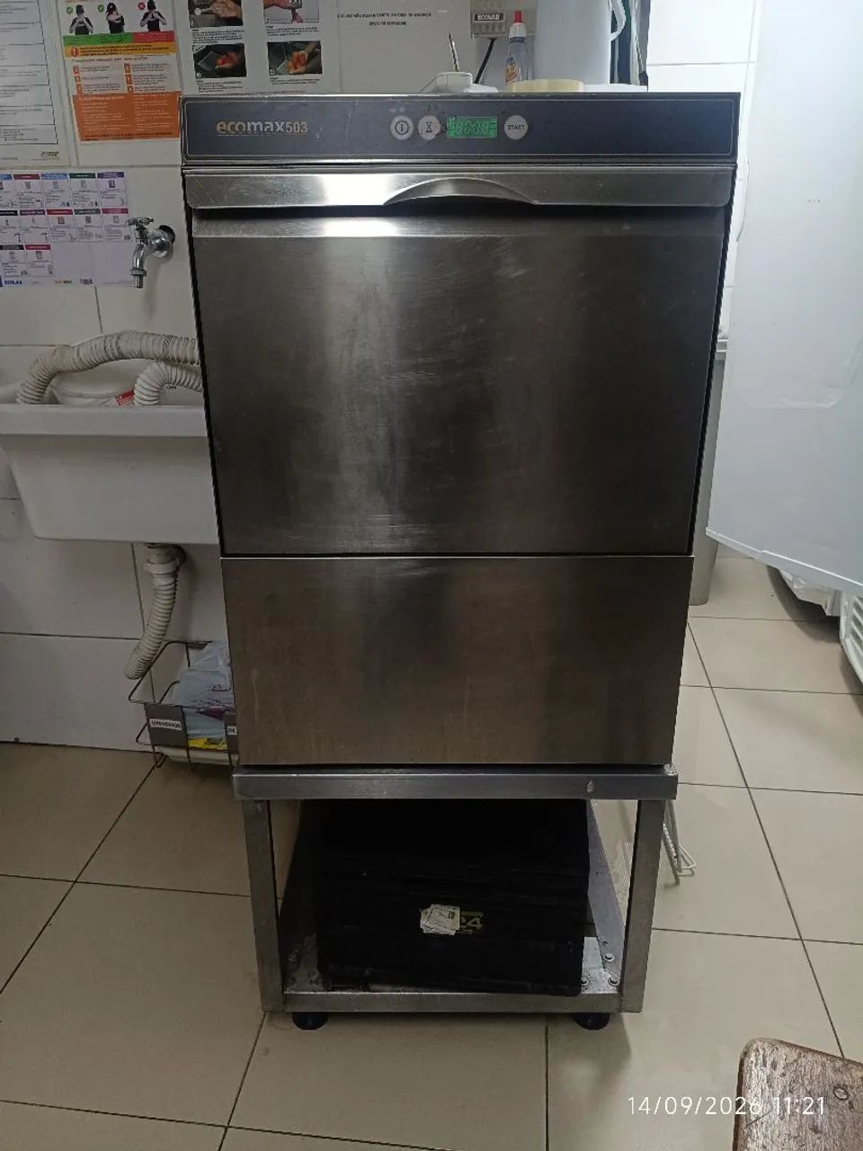 Vendo máquina industrial de lavar  - Foto 2