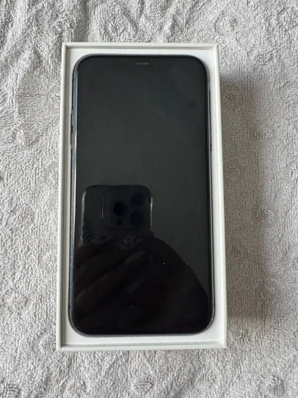 Apple iPhone 11 64 GB