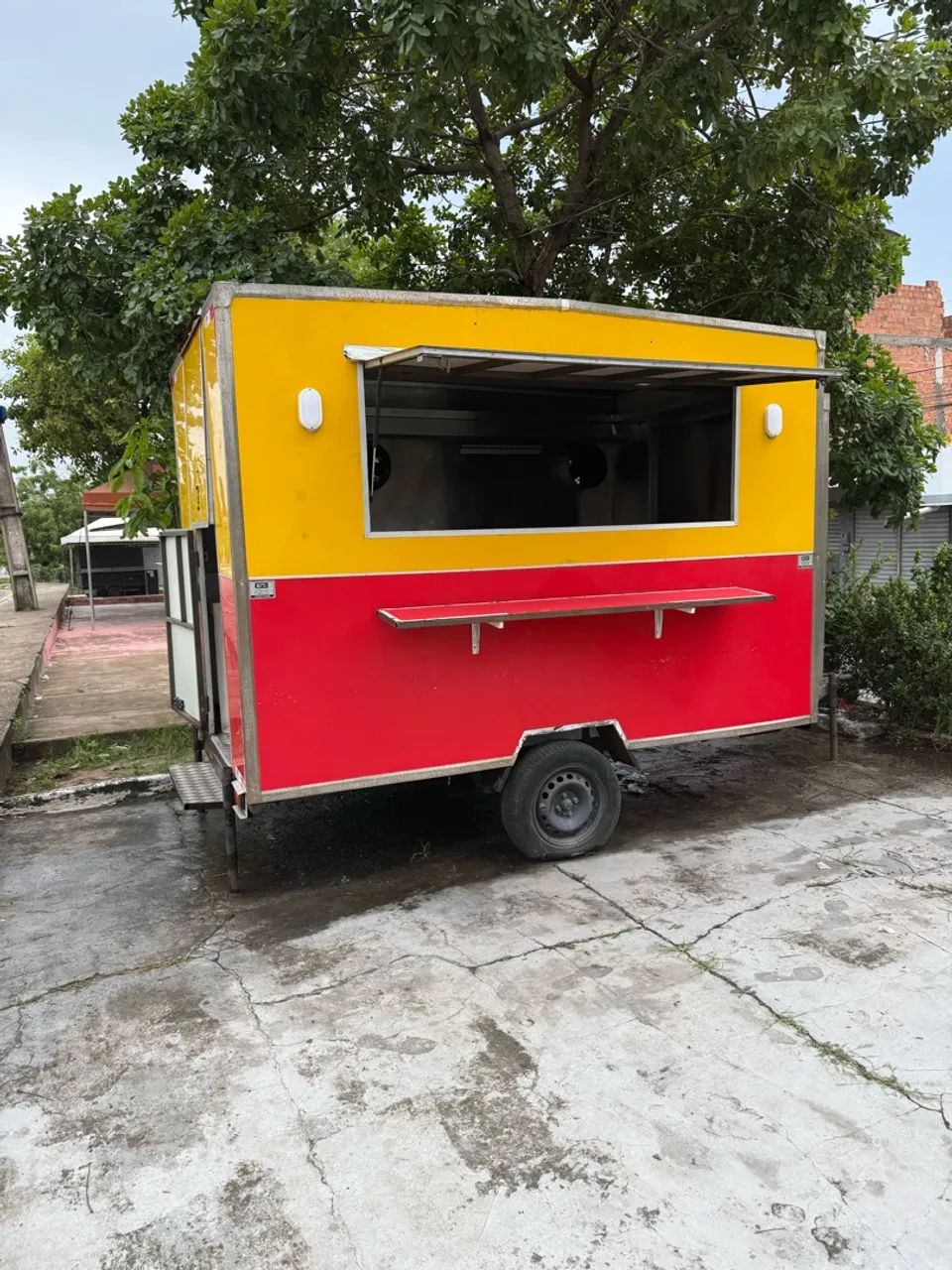VENDO TRAILER 