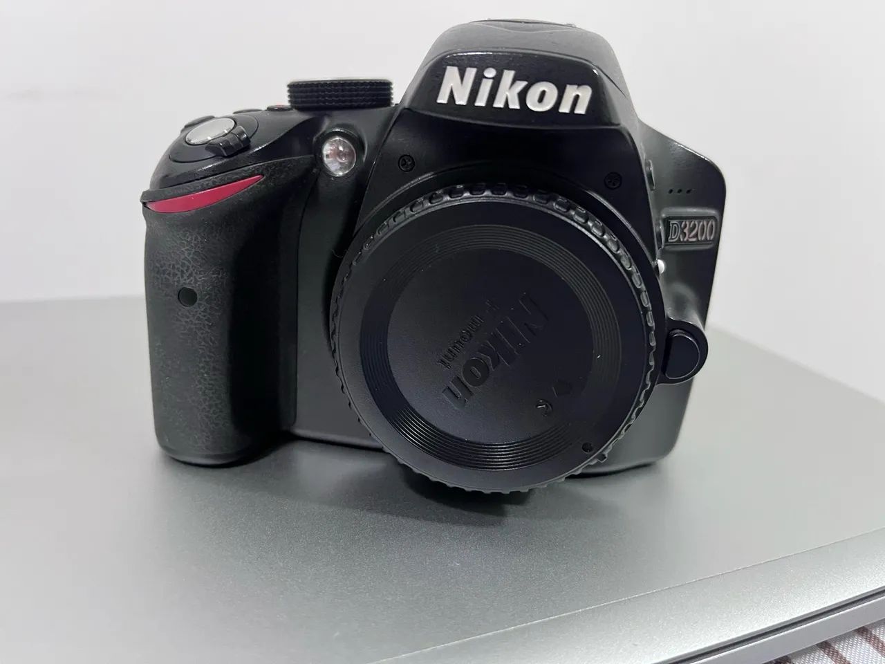 Nikon D3200 super conservada, com caixa e nota