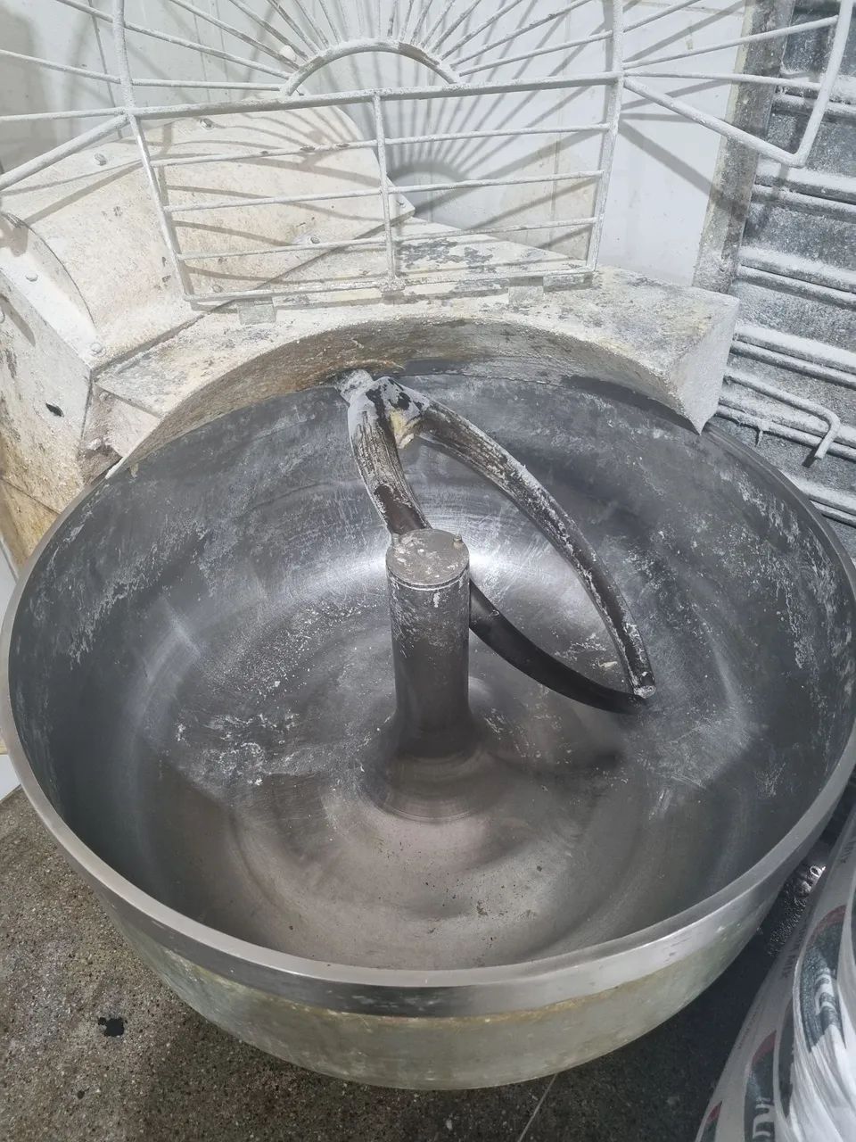 Amassadeira Industrial 50 kgs - Foto 3