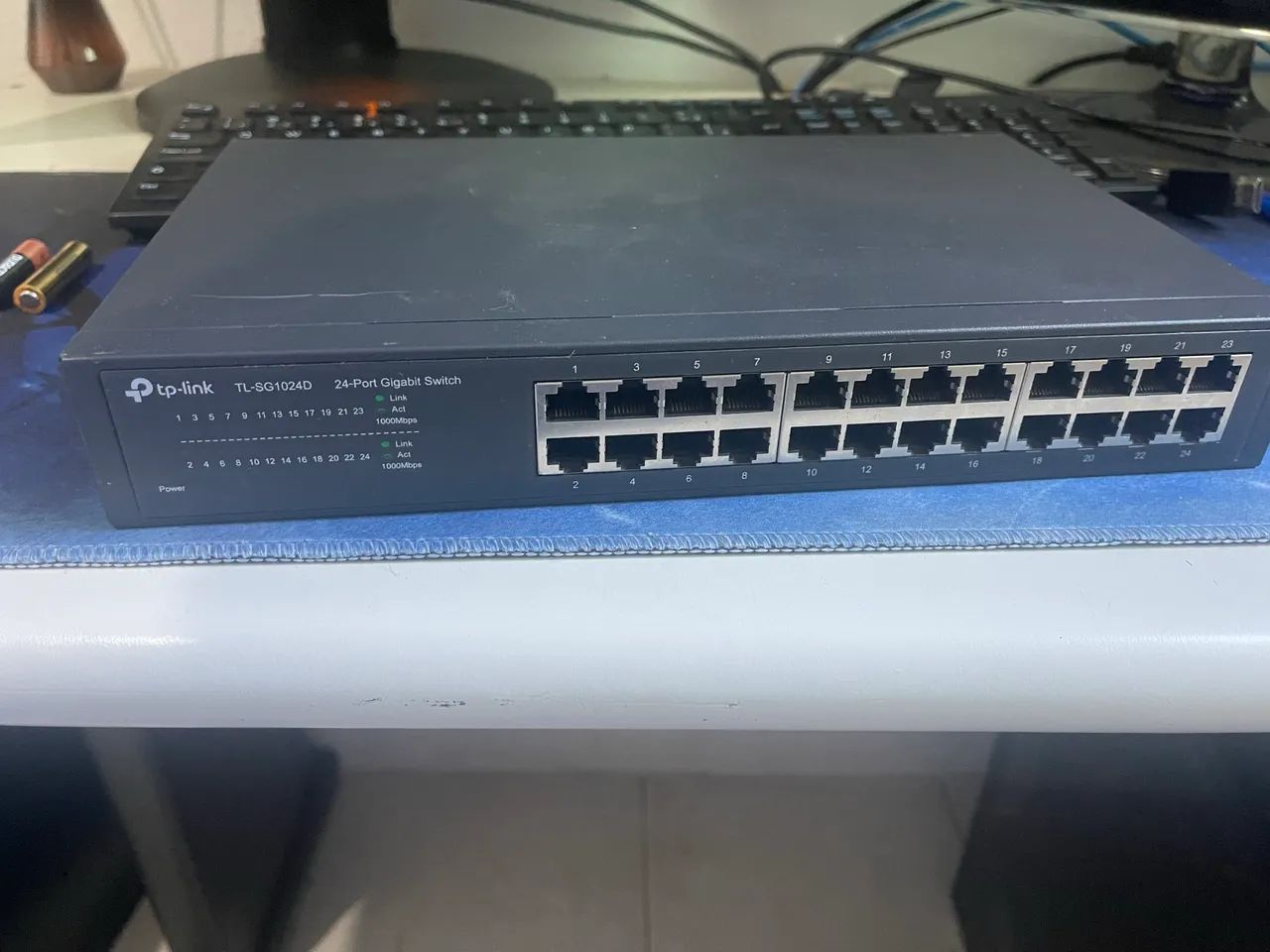 TP-Link TL-SG1024D