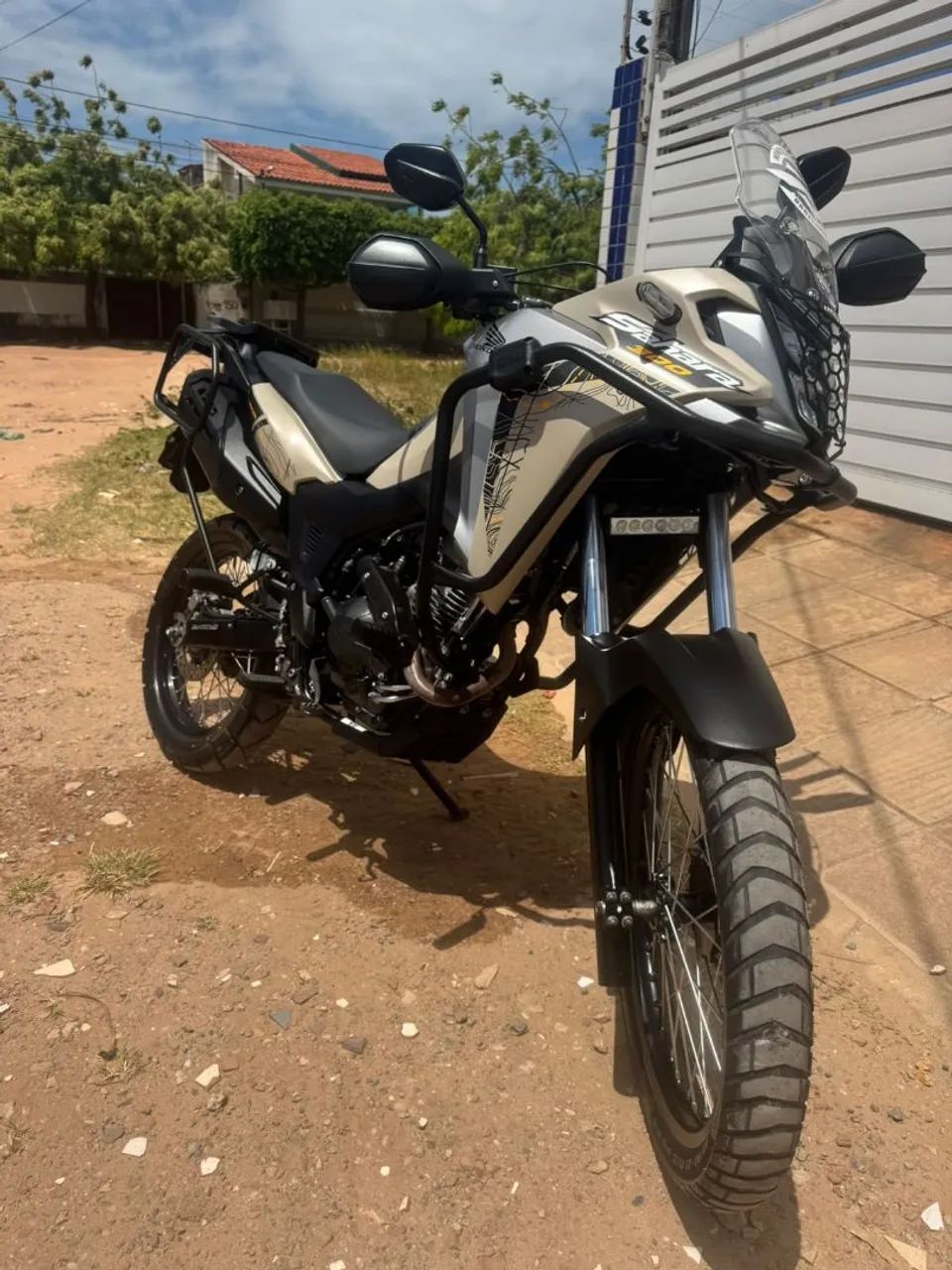 Sahara semi nova 2025 $31,500