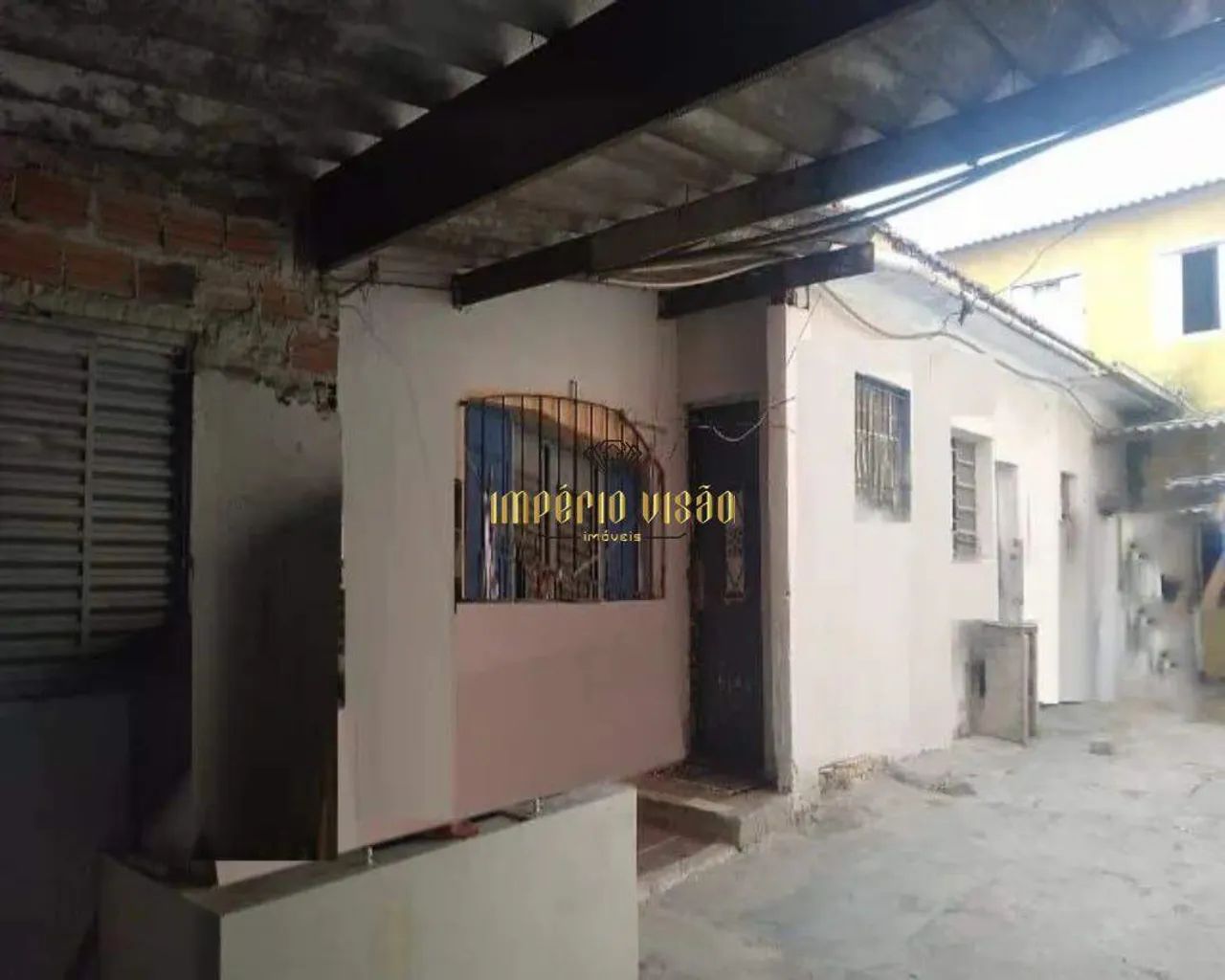 Casa à Venda com 5 Quartos Próximo a Estação no Centro de Suzano - SP - Foto 3