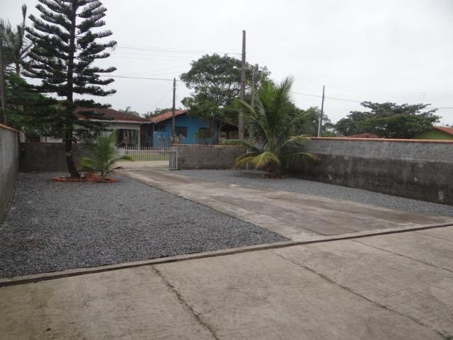 Lindo sobrado, 04 dormitórios, 03 banheiros, terreno todo murado - Foto 15