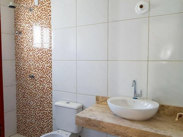 Casas planas no eusébio, 3 quartos 2 vagas shopping - Foto 2