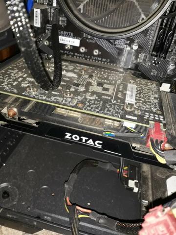 GTX 1060 6Gb Zotac AMP!+ - Foto 3