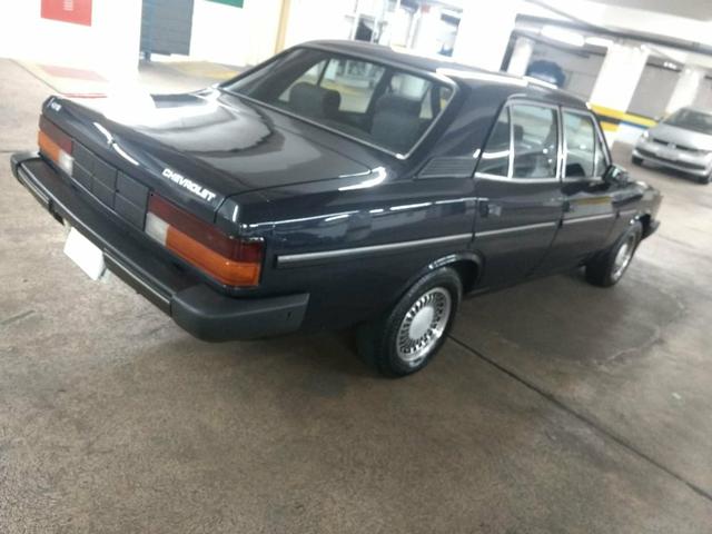 Opala Comodoro SLE 1990