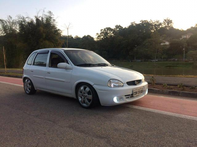 Corsa 1.0 M.P.F.I 2001 - Foto 3