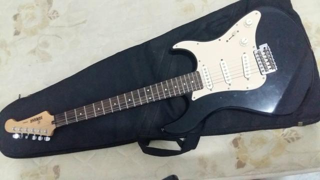 Guitarra em bom estado - Foto 4