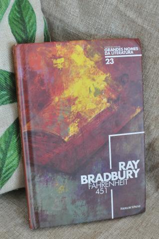 Livro clássico- Fahrenheit 451 de Ray Bradbury - Coleção Folha Grandes nomes da Literatura