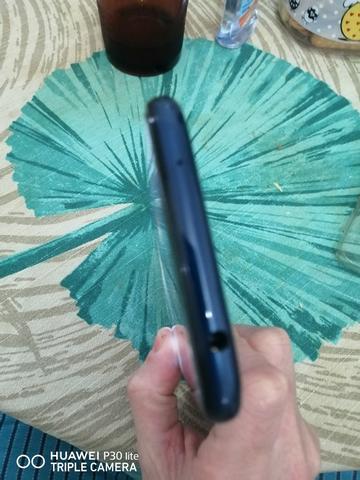 Troco ou vendo ( Moto G7 Power)