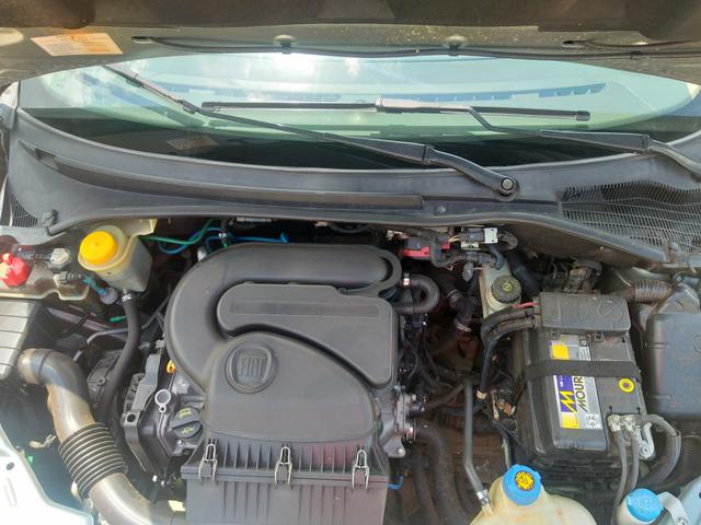 Punto Itália 2016 1.4 (Attractive) CARRO EXTRA - Foto 17