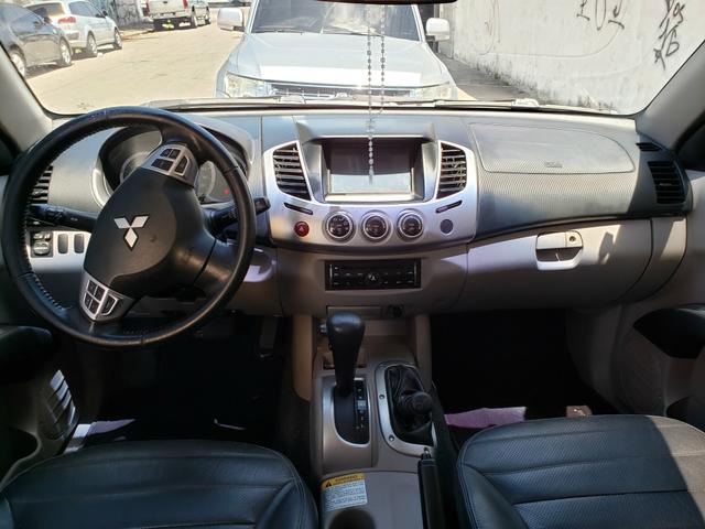 L200 Triton 2013 HPE 4x4 automática Flex (EXTRA) - Foto 6