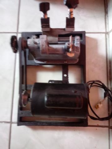 Vendo copiadora de chaves - Foto 3