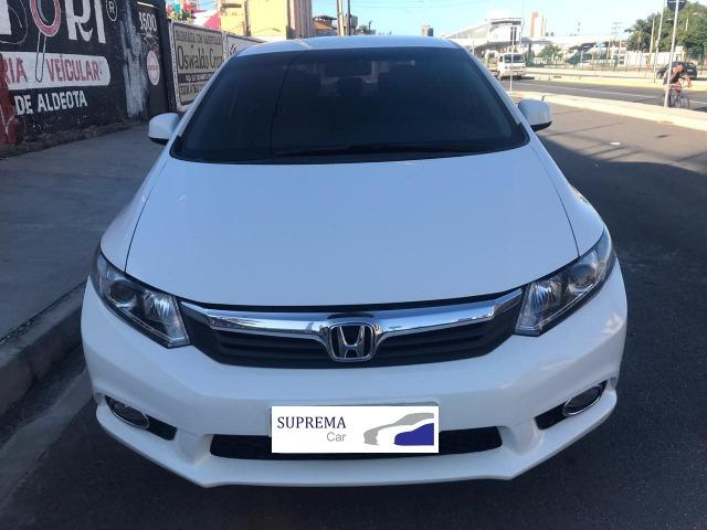Honda Civic LXS 1.8 Manual 2014 - Foto 2