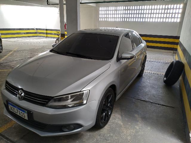 Lindo Jetta Prata 2011 com Completo com teto solar - Foto 6