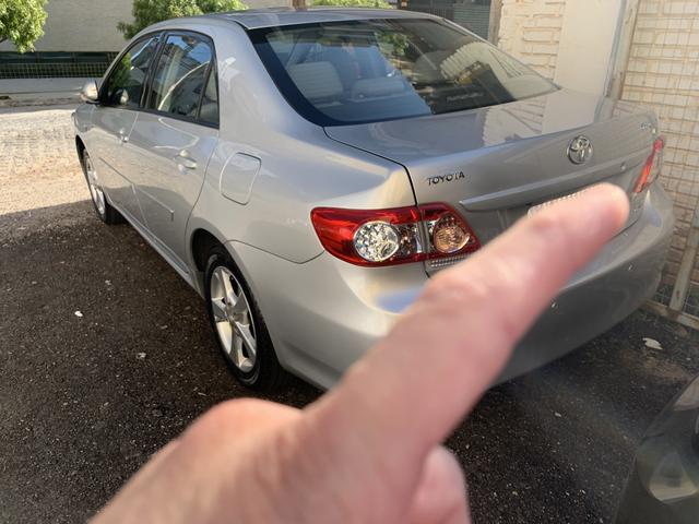 Corolla XEI 2.0 FLEZ AUT 2014 CARRO EXTRA - Foto 2